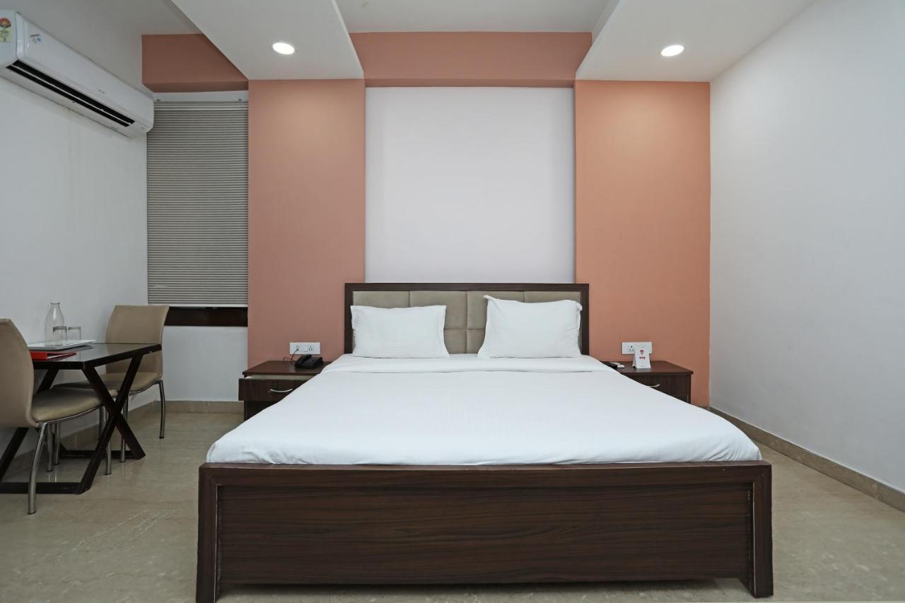 Spot On 74347 Satyam Bhawan Hotel ปูรี ภายนอก รูปภาพ